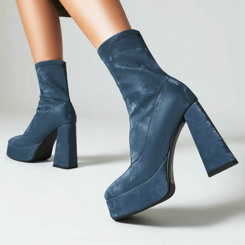 Women'S Fashion Socks - Modne ciemnoniebieskie brązowe eleganckie damskie zimowe
