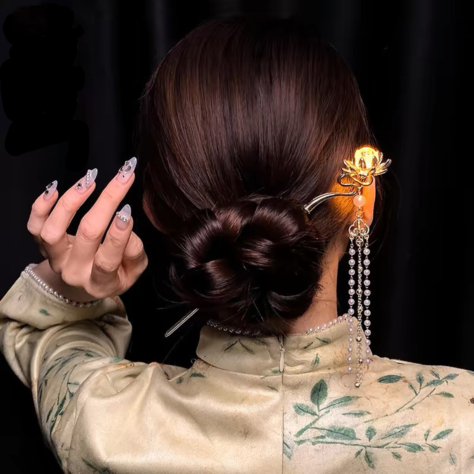Świecąca spinka do włosów z kw – Women Fashion Hub recenzja i cena