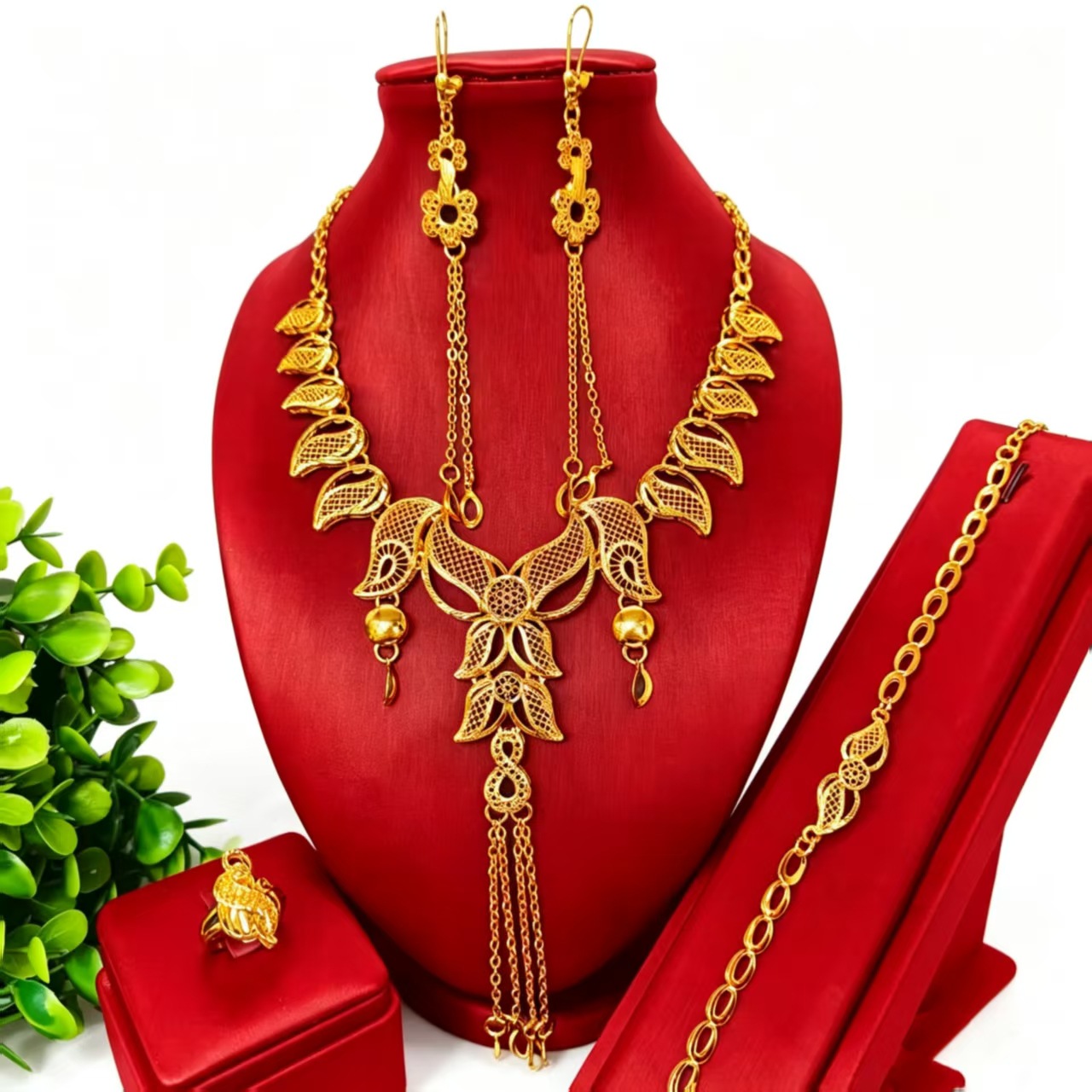 Nowy Modny Luksusowy Dubajski  – Women'S Fashion Rings Gold recenzja i cena